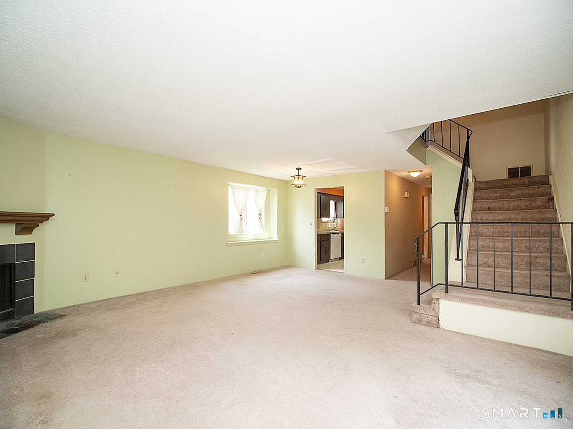 81 River Bend Road, Unit C Stratford, CT 06614 - Photo 5 of 34