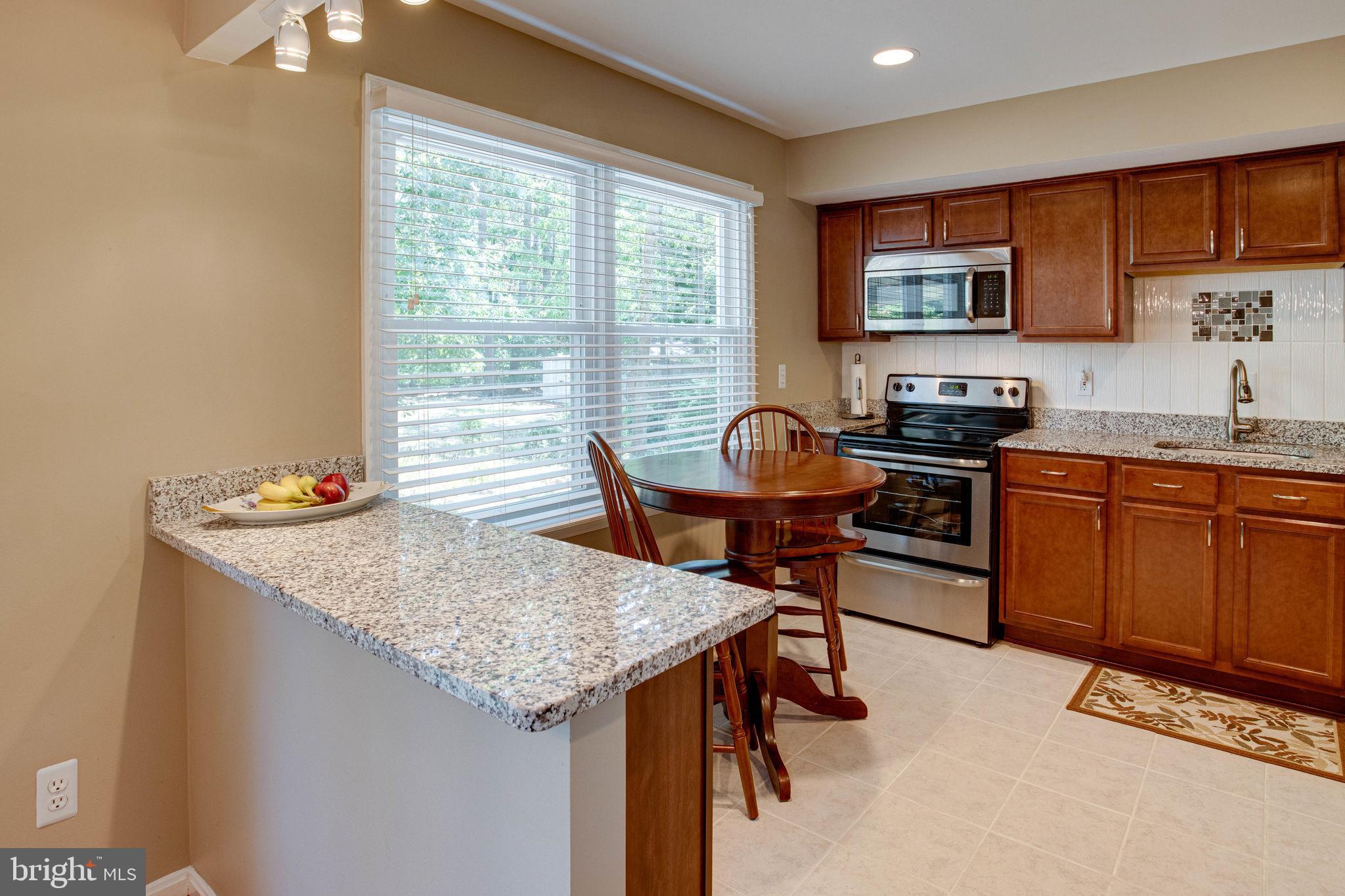 13019 Sturbridge Road Woodbridge, VA 22192 - Photo 22 of 45 Gallery Image 22