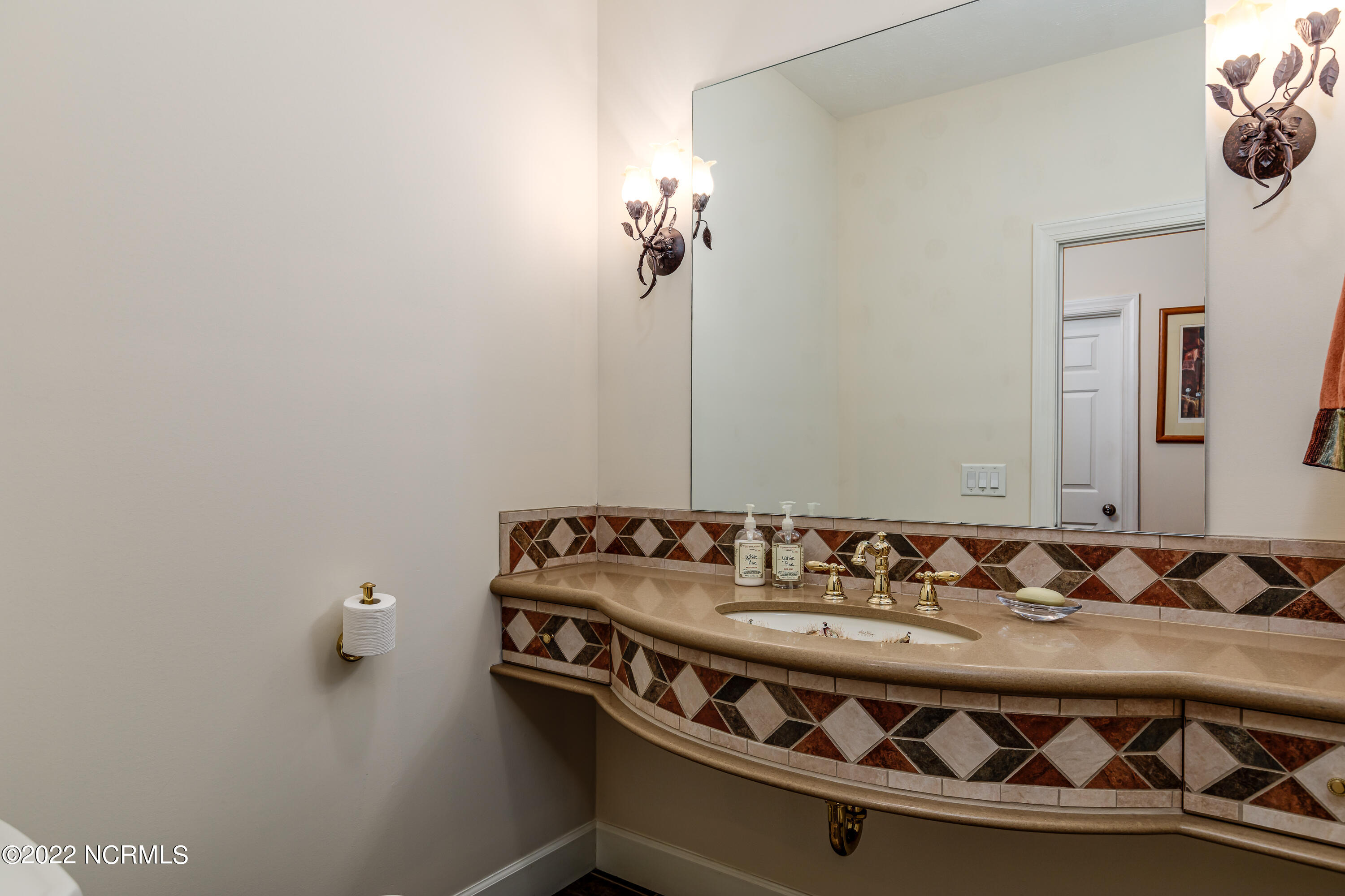 4 Oxton Circle Pinehurst, NC 28374 - Photo 20 of 31 4oxtonint-9