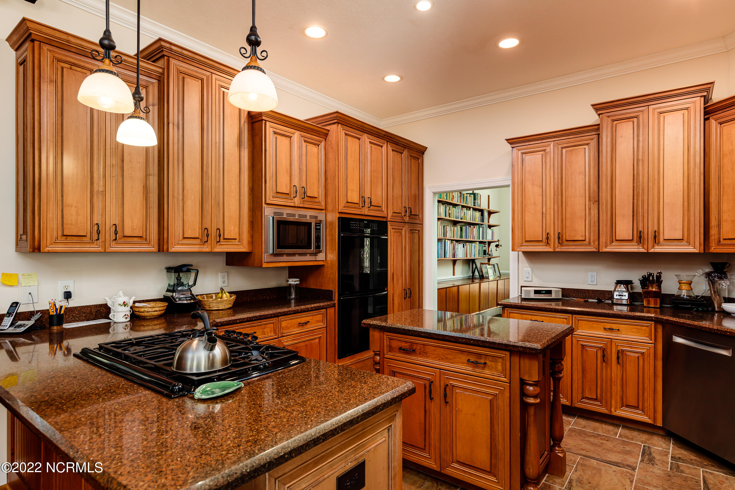 4 Oxton Circle Pinehurst, NC 28374 - Photo 10 of 31 4oxtonint-15