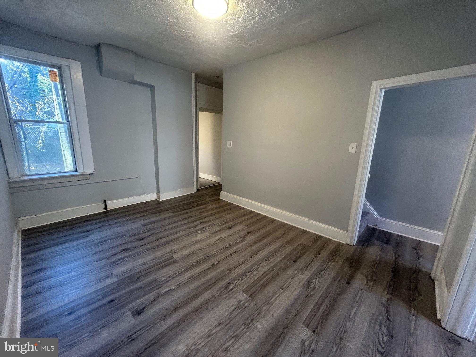 5647 Heiskell Street Philadelphia, PA 19144 - Photo 11 of 15