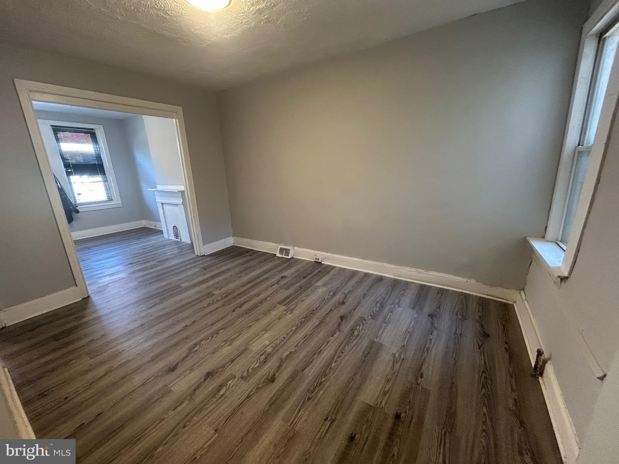 5647 Heiskell Street Philadelphia, PA 19144 - Photo 6 of 15