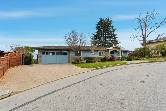 $4,395,000 | 230 Rockridge Road, San Carlos, CA 94070