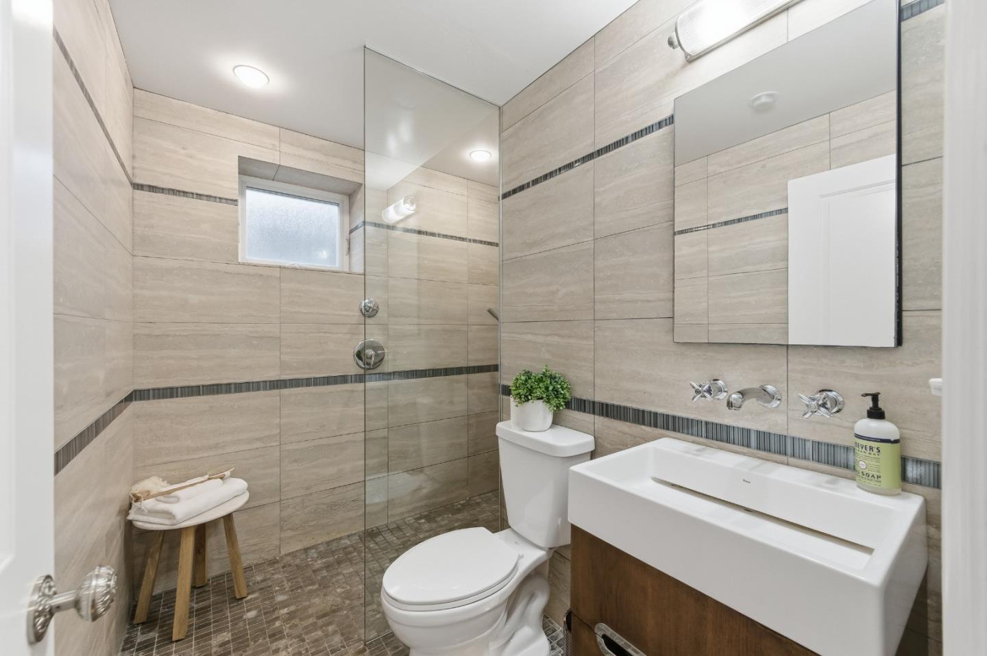 230 Rockridge Road San Carlos, CA 94070 - Photo 37 of 64