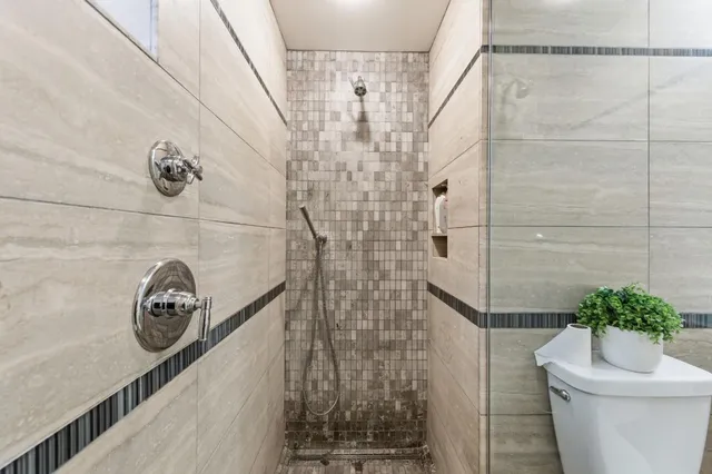 $4,395,000 | 230 Rockridge Road, San Carlos, CA 94070