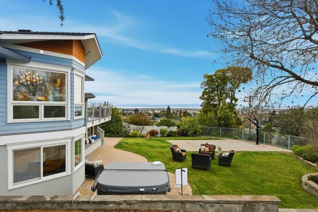 $4,395,000 | 230 Rockridge Road, San Carlos, CA 94070
