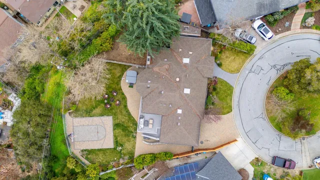 $4,395,000 | 230 Rockridge Road, San Carlos, CA 94070