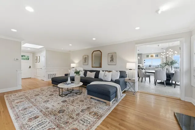 $4,395,000 | 230 Rockridge Road, San Carlos, CA 94070