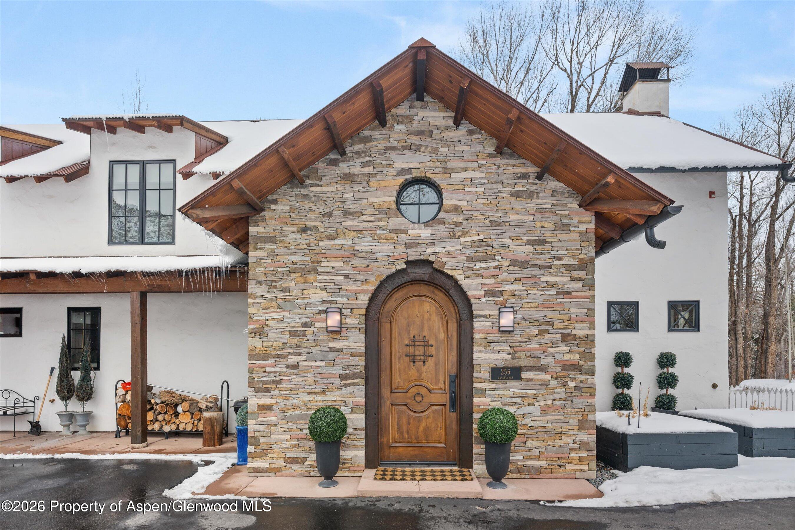 04-256TwiningFlats_25021704