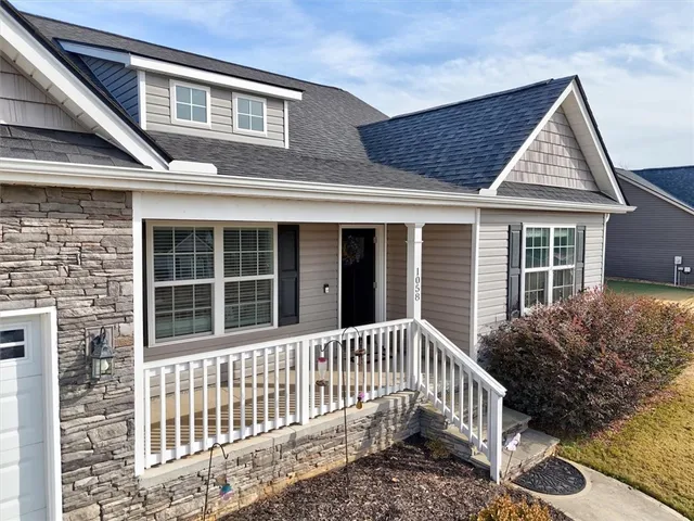 $325,000 | 1058 Stoneham Circle, Anderson, SC 29626