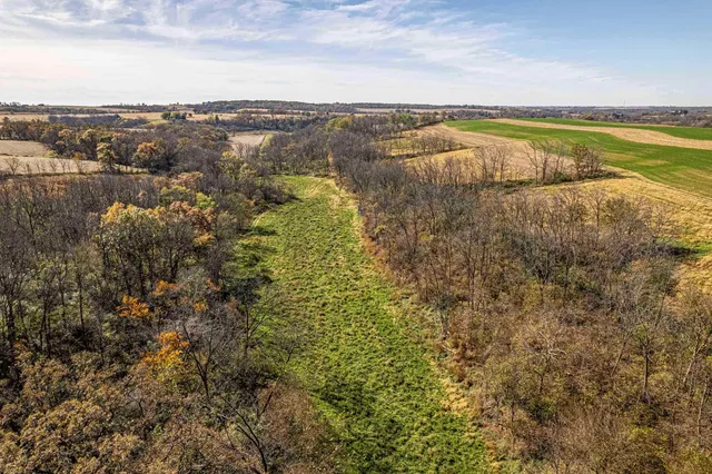 $389,900 | Lot 4 Prairie View, Argyle, WI 53504