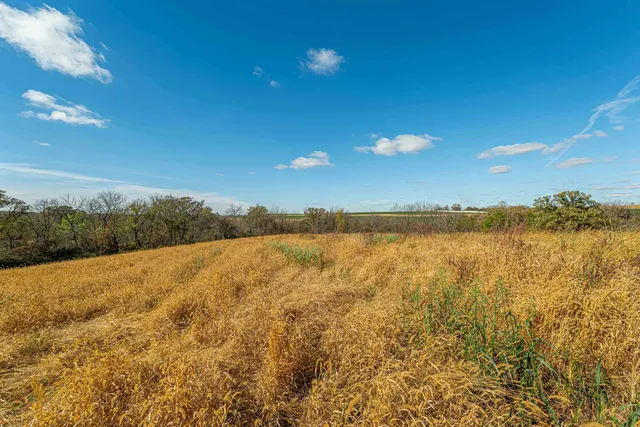 $389,900 | Lot 4 Prairie View, Argyle, WI 53504