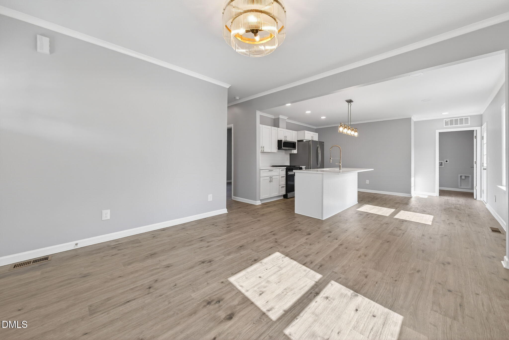 1501 South Roxboro Street Durham, NC 27707 - Photo 12 of 32 12Fam