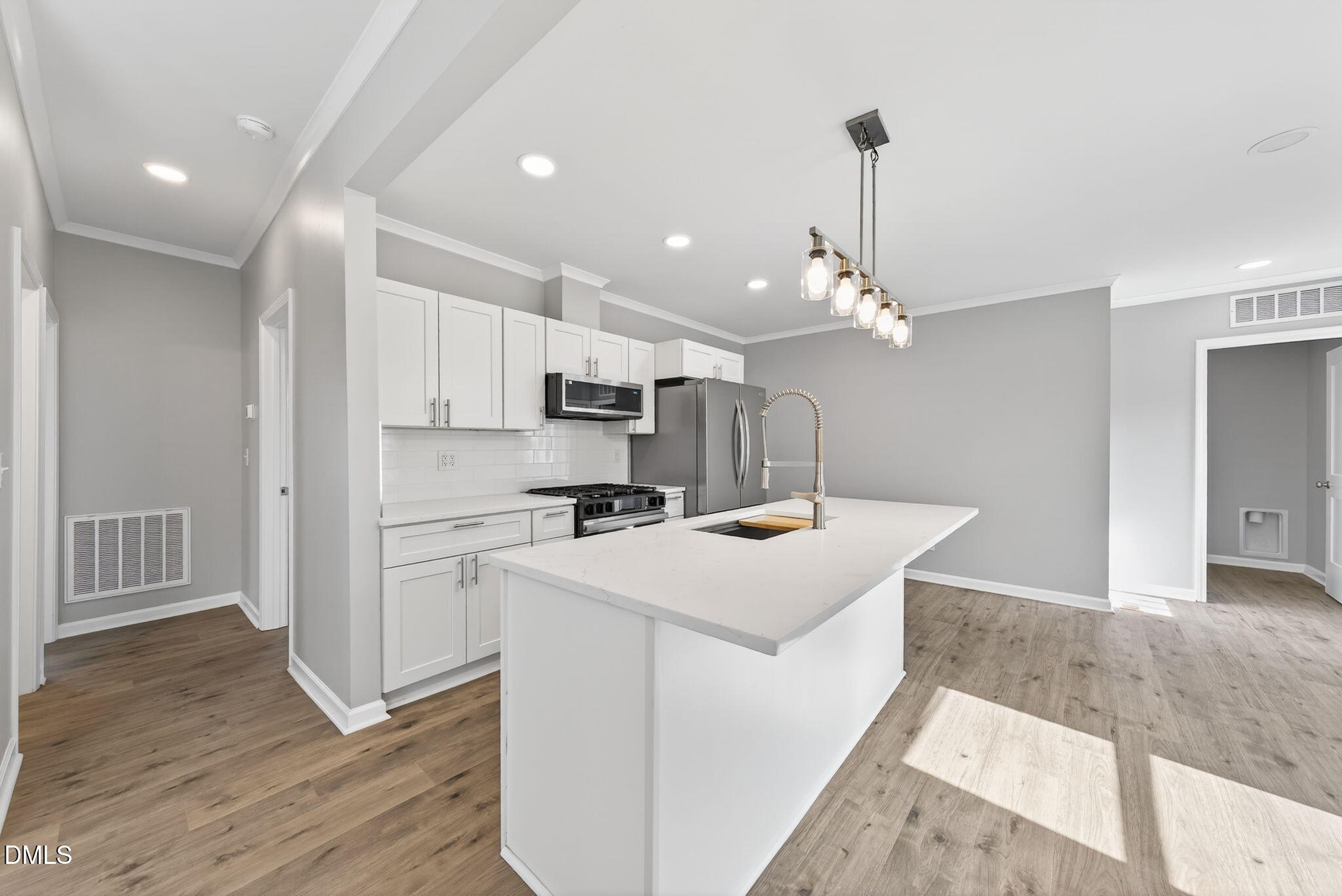 1501 South Roxboro Street Durham, NC 27707 - Photo 13 of 32 13Kitchen