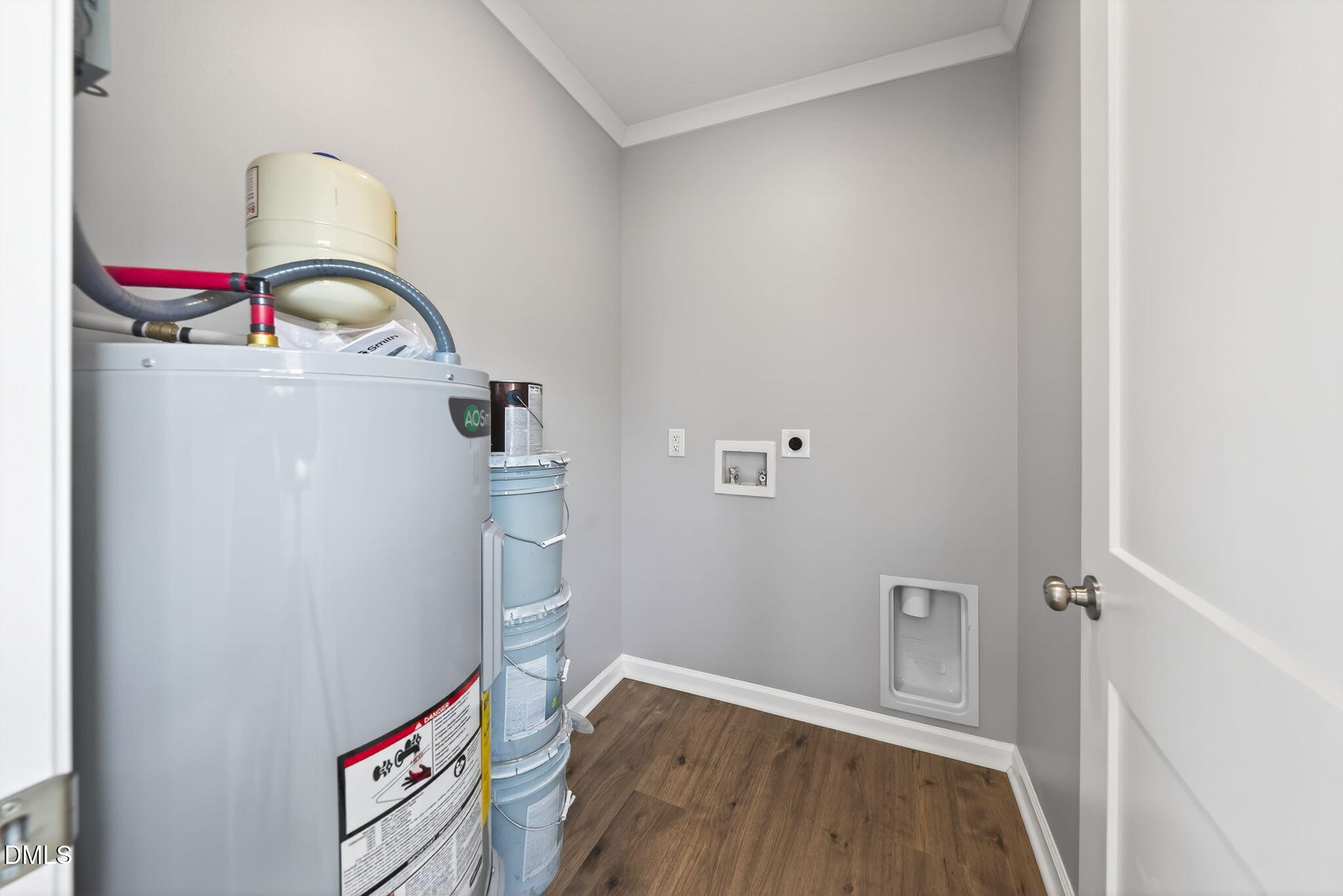 1501 South Roxboro Street Durham, NC 27707 - Photo 28 of 32 28Laundry