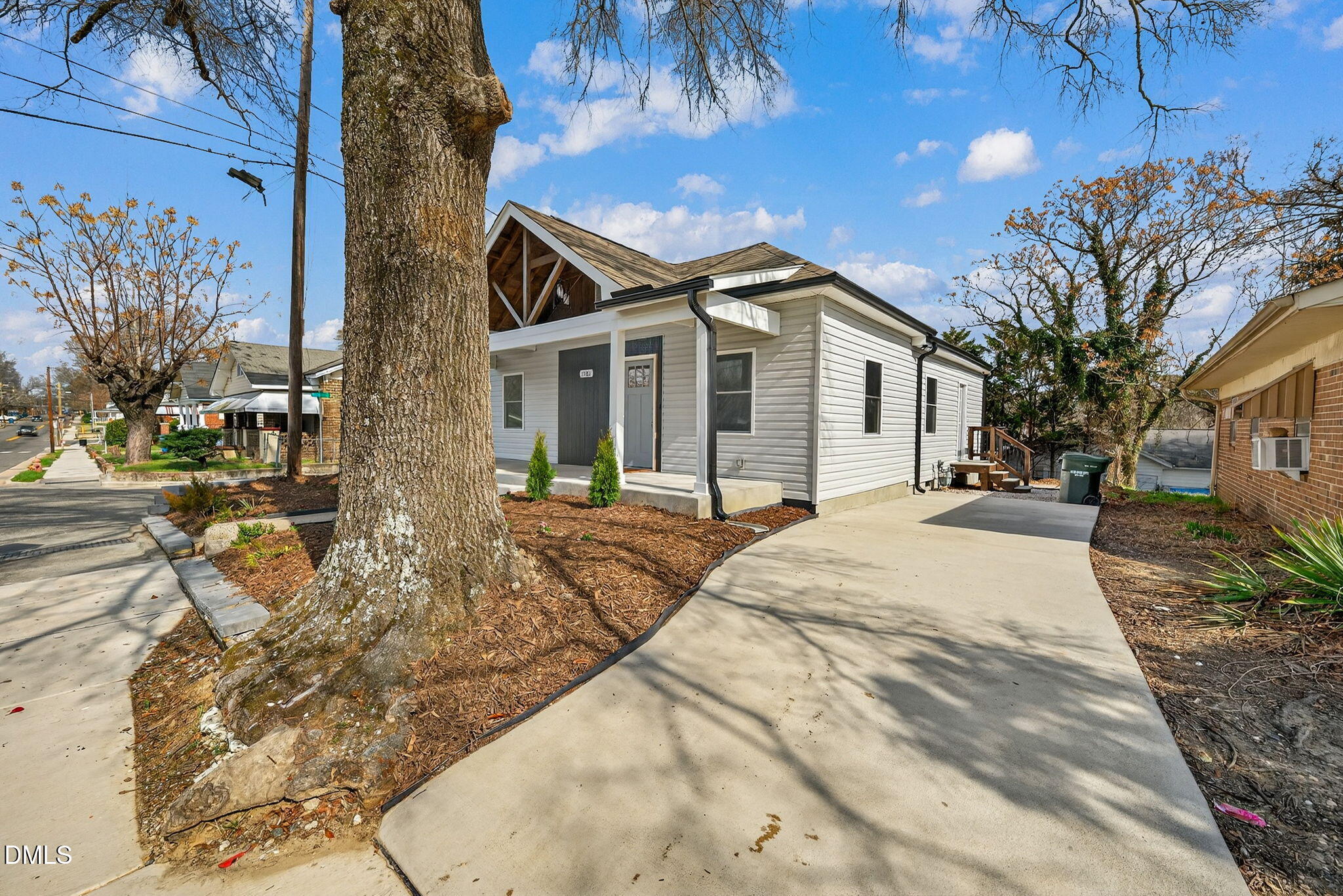 1501 South Roxboro Street Durham, NC 27707 - Photo 3 of 32 3Front