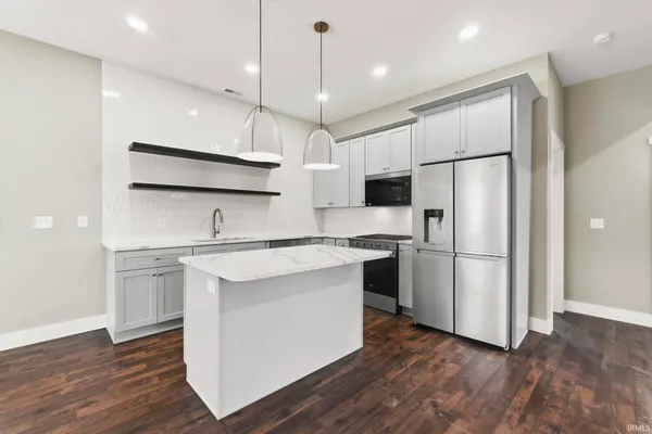 $499,900 | 1220 Fairfield Avenue, Fort Wayne, IN 46802