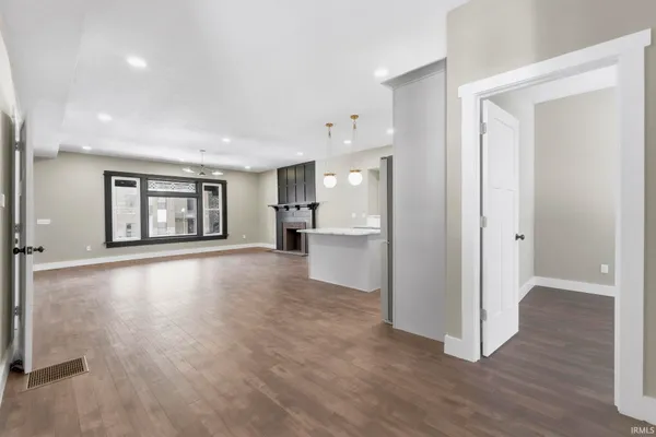 $499,900 | 1220 Fairfield Avenue, Fort Wayne, IN 46802