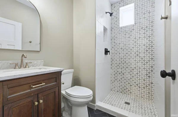 $499,900 | 1220 Fairfield Avenue, Fort Wayne, IN 46802