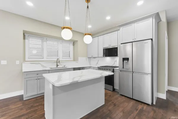 $499,900 | 1220 Fairfield Avenue, Fort Wayne, IN 46802