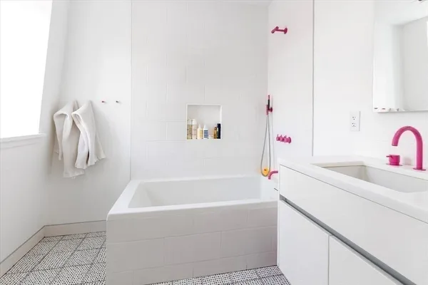 $8,995,000 | 158 West Canton Street, Boston, MA 02118