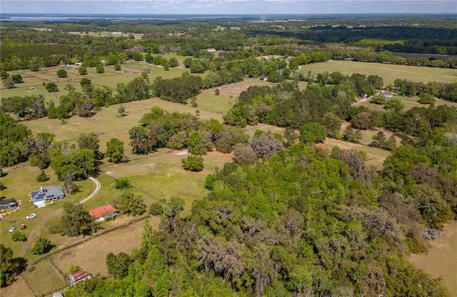 $600,000 | 6124 Northwest 160th Street, Reddick, FL 32686