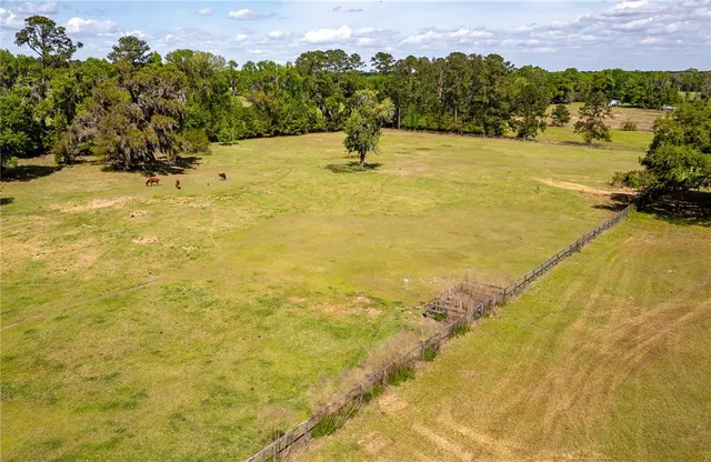 $600,000 | 6124 Northwest 160th Street, Reddick, FL 32686