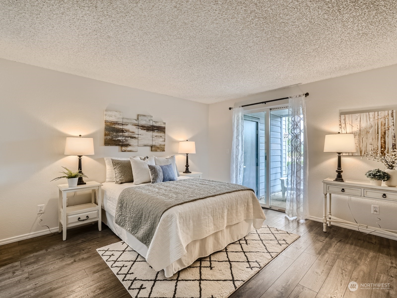 2601 Northeast 4th Street, Unit 212 Renton, WA 98056 - Photo 11 of 20