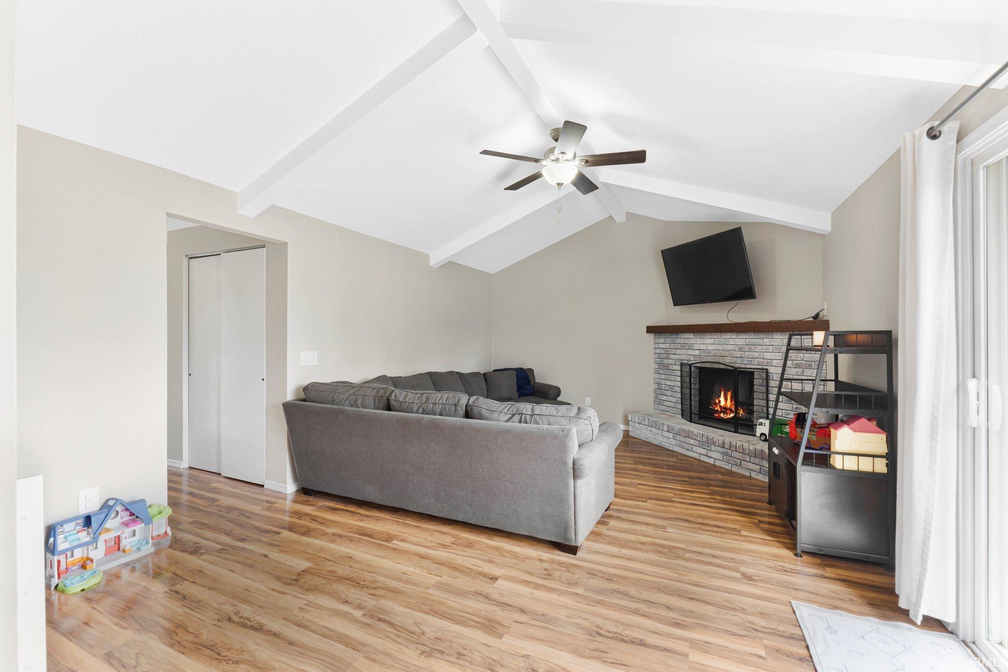 7001 Salge Drive Fort Wayne, IN 46835 - Photo 13 of 36