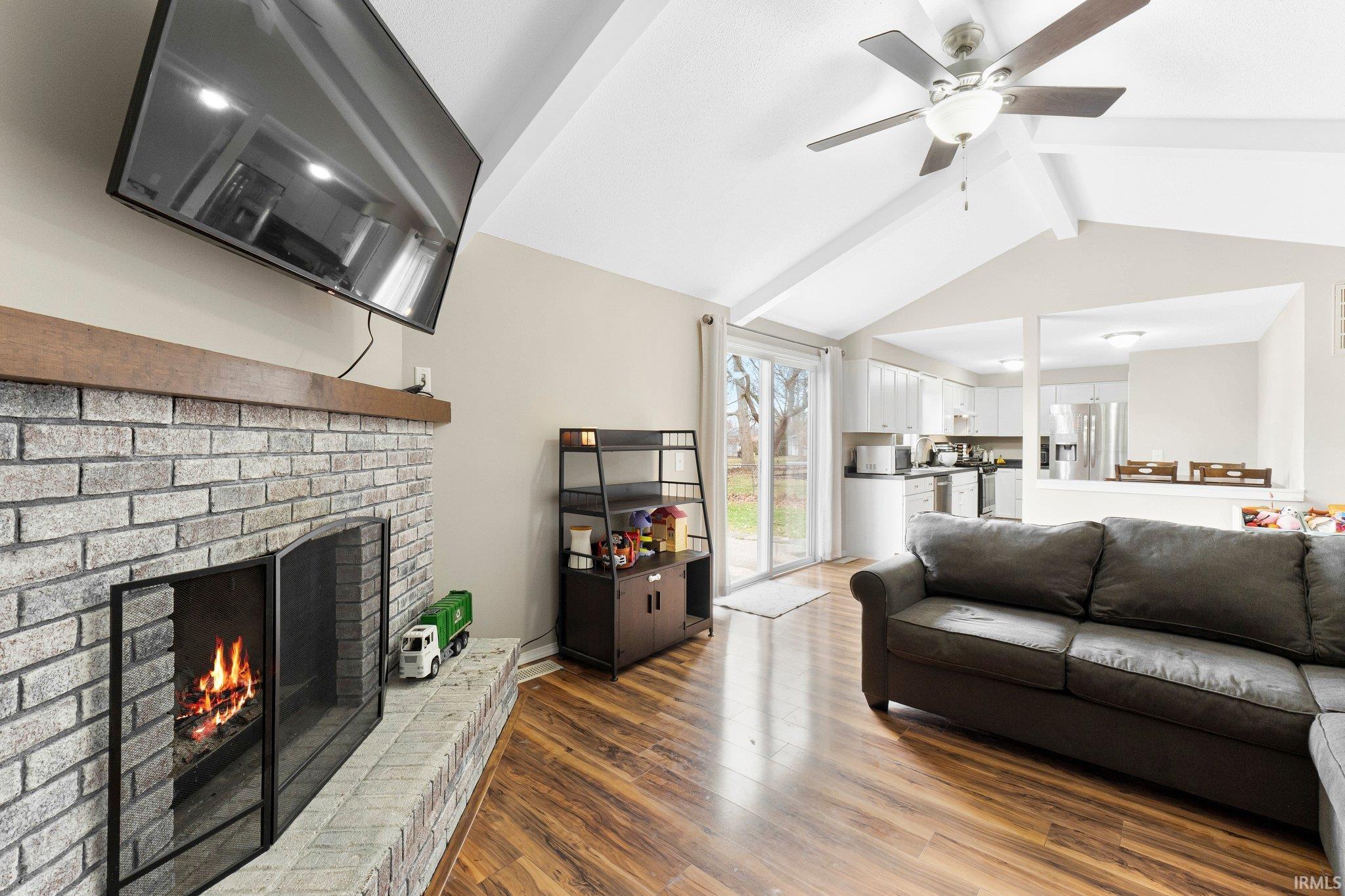 7001 Salge Drive Fort Wayne, IN 46835 - Photo 9 of 36