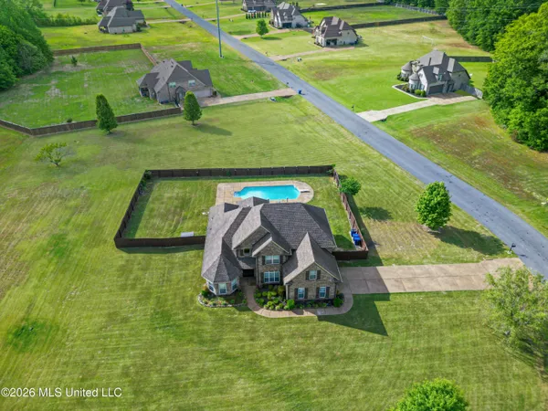 $549,000 | 12900 Miller Farms Drive, Olive Branch, MS 38654