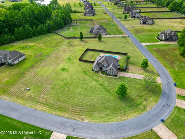 $549,000 | 12900 Miller Farms Drive, Olive Branch, MS 38654