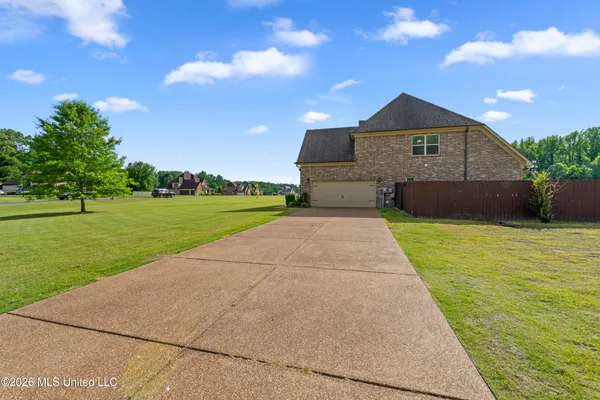 $549,000 | 12900 Miller Farms Drive, Olive Branch, MS 38654