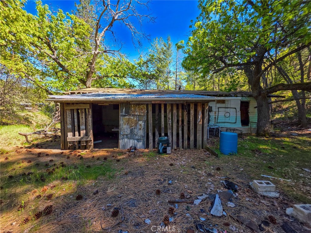 40 Scarface Road Gazelle, CA 96034 - Photo 33 of 52 a view of a house with backyard porch and sitting area
