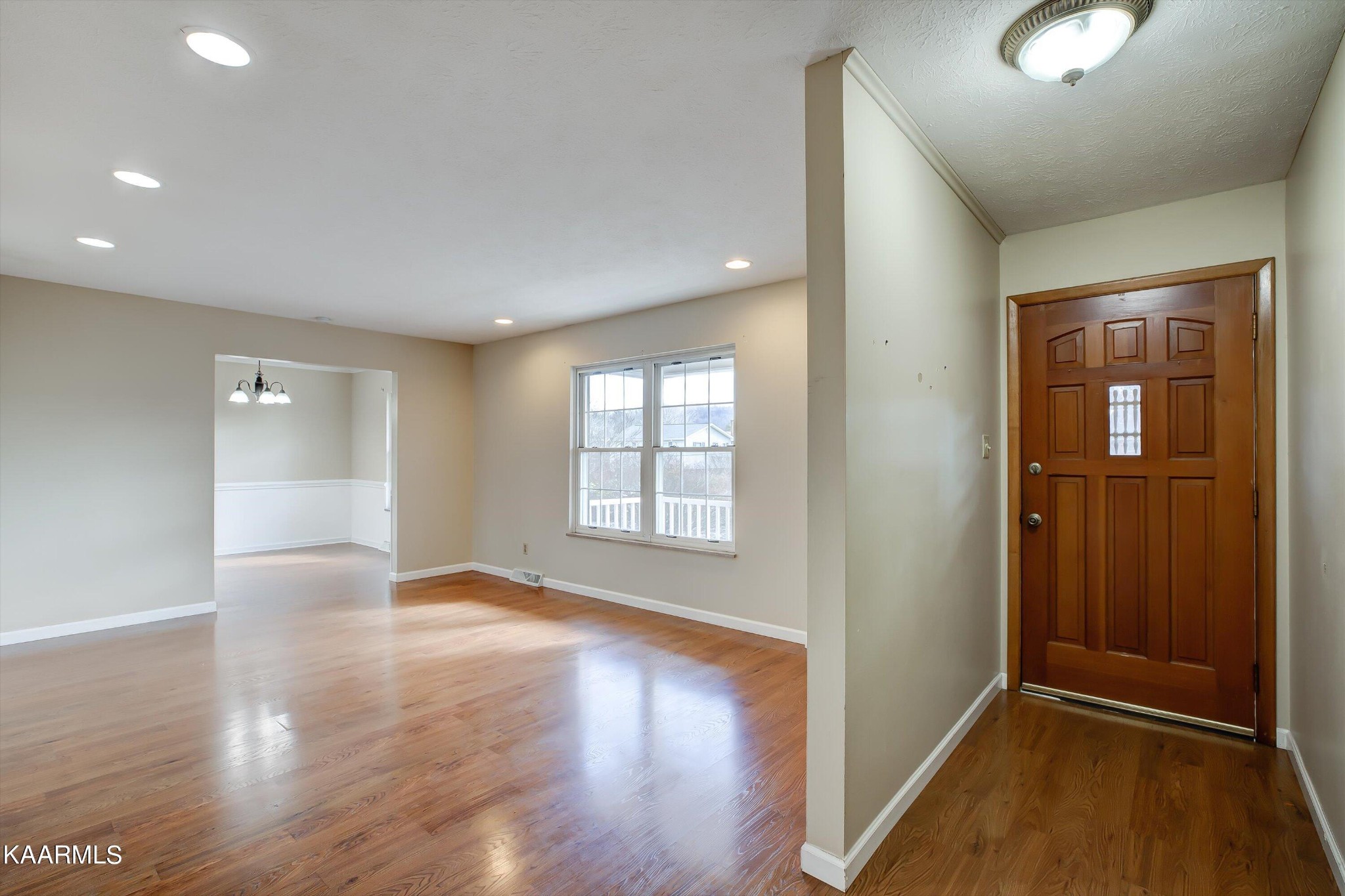 3613 Trevi Road Northeast Knoxville, TN 37918 - Photo 4 of 22 Gallery Image 4