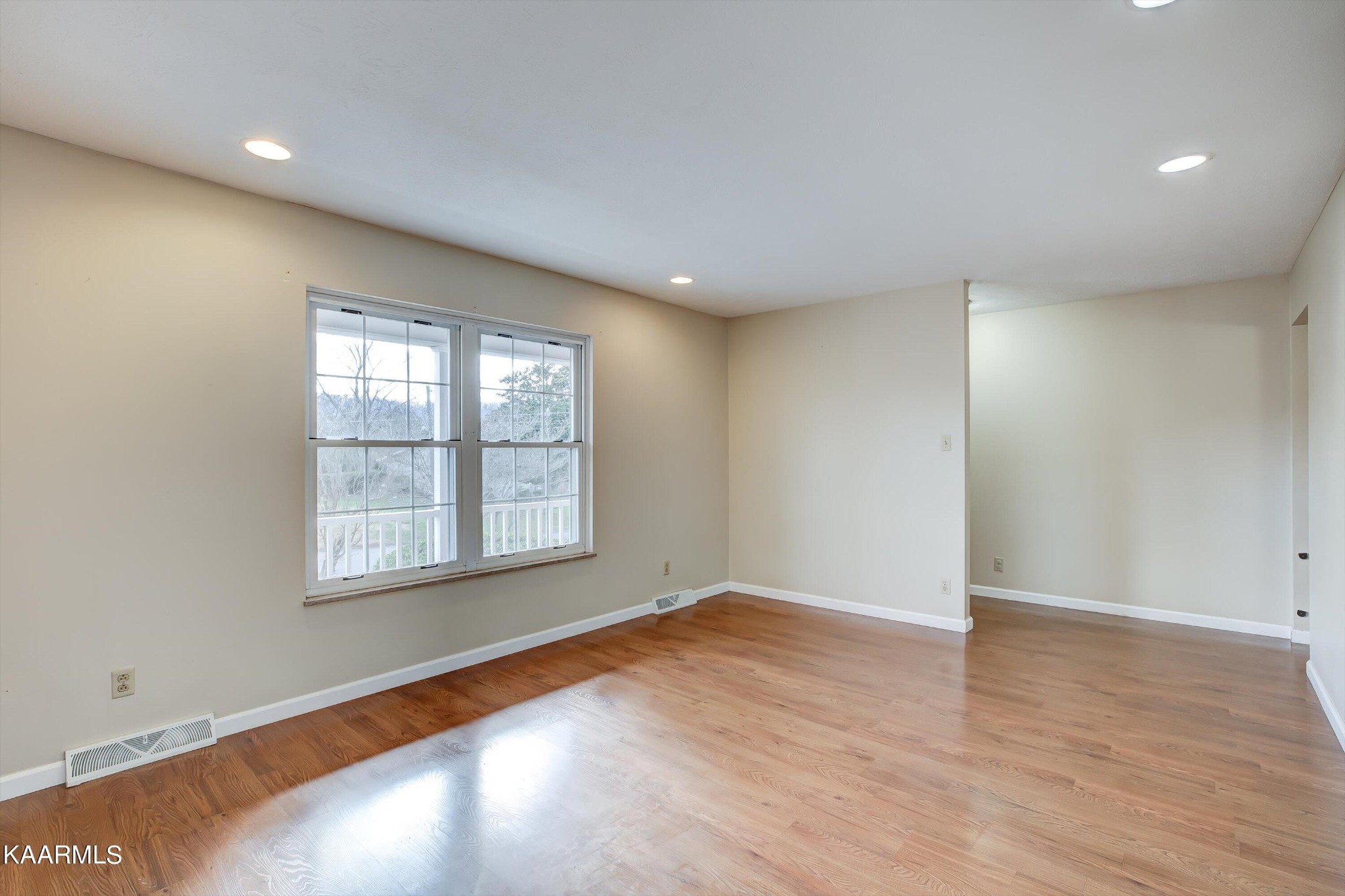 3613 Trevi Road Northeast Knoxville, TN 37918 - Photo 5 of 22 Gallery Image 5