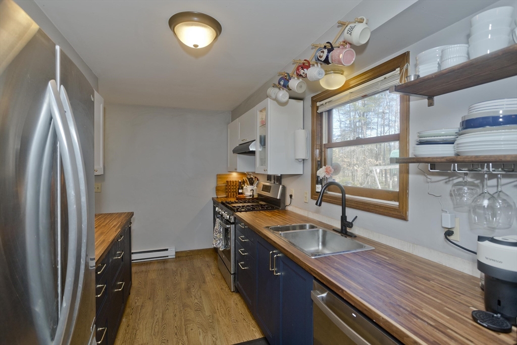 55 Coffey Hill Road Ware, MA 01082 - Photo 5 of 41