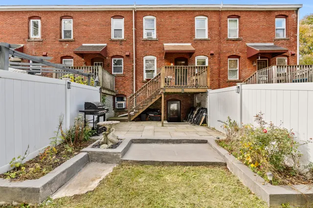 $399,000 | 18 Brown Avenue, Unit 22, Stamford, CT 06902