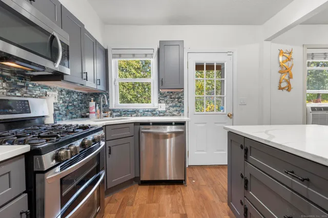 $399,000 | 18 Brown Avenue, Unit 22, Stamford, CT 06902