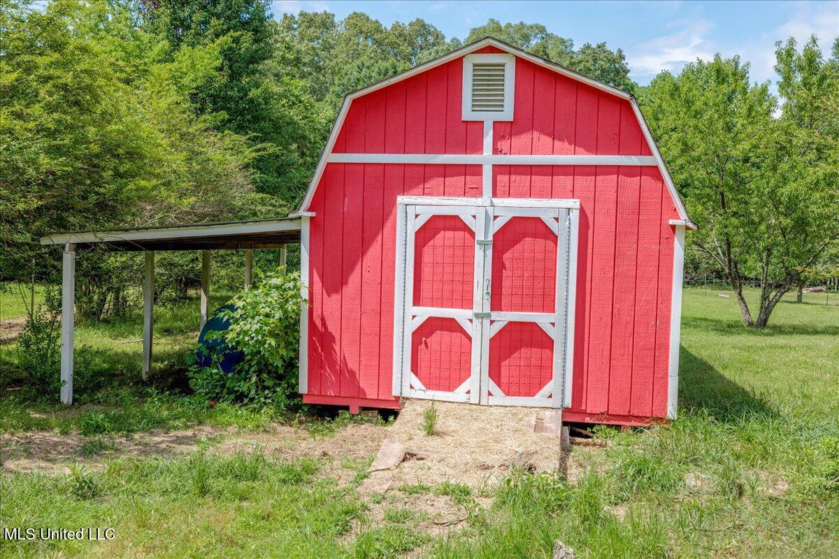1358 David Road Coldwater, MS 38618 - Photo 24 of 28 03-Storage unit