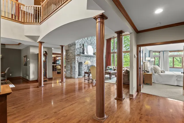 $1,799,000 | 1595 River Shore Drive, Hastings, MN 55033