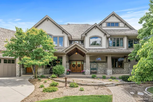 $1,799,000 | 1595 River Shore Drive, Hastings, MN 55033