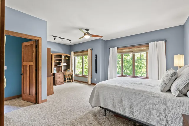 $1,799,000 | 1595 River Shore Drive, Hastings, MN 55033