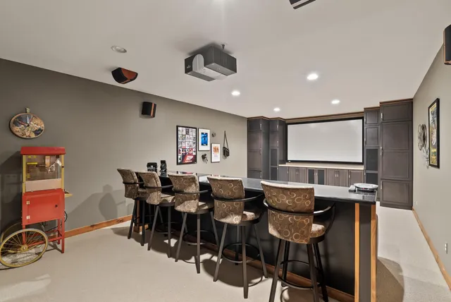 $1,799,000 | 1595 River Shore Drive, Hastings, MN 55033