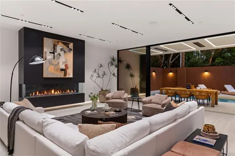 $10,800,000 | 412 St Andrews Road, Newport Beach, CA 92663