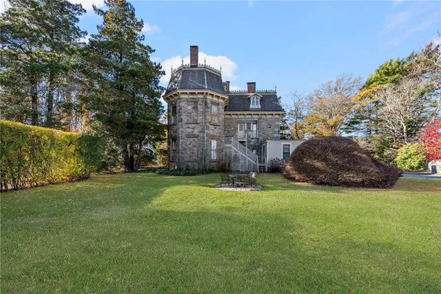 $749,000 | 66 Webster Street, Unit 9, Newport, RI 02840