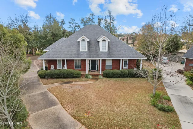 $489,000 | 3419 Country Club Court, Lynn Haven, FL 32444