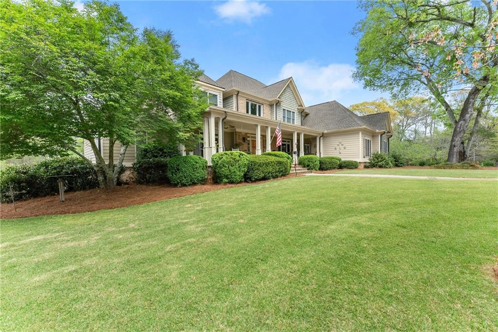 594 Peachtree Road Hoschton, GA 30548 - Photo 11 of 96