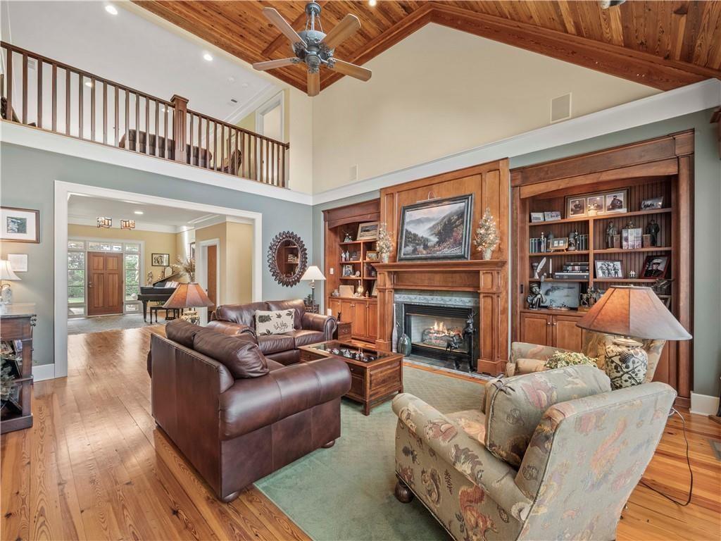 594 Peachtree Road Hoschton, GA 30548 - Photo 20 of 96