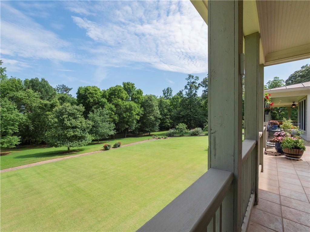 594 Peachtree Road Hoschton, GA 30548 - Photo 74 of 96